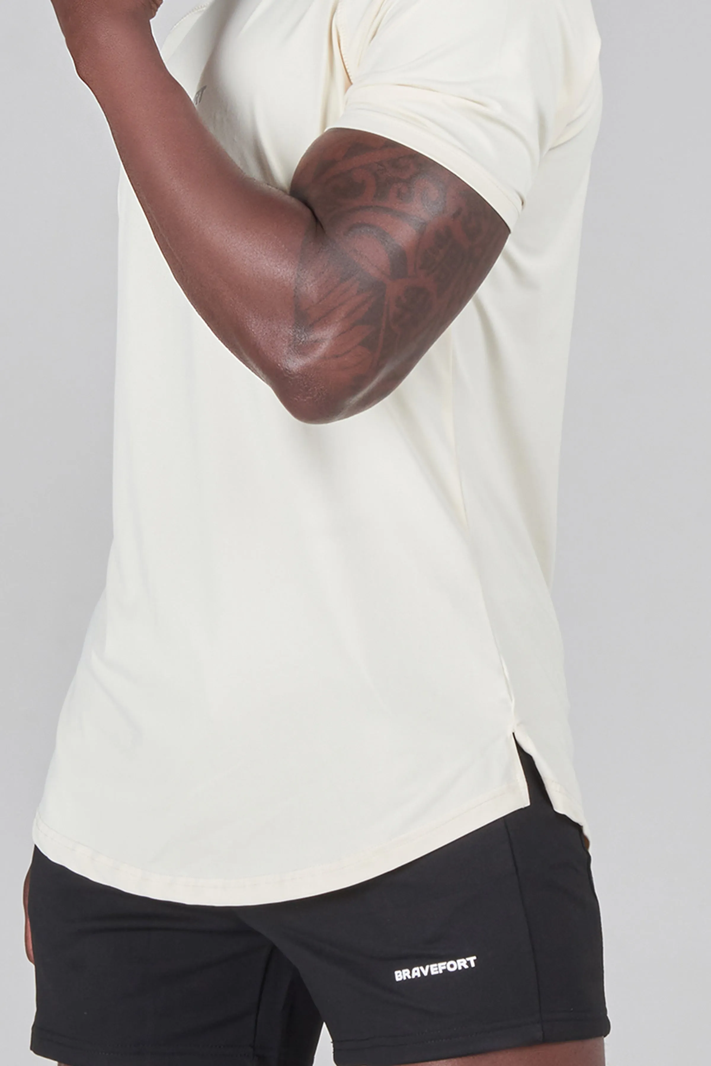 0125. Flex Pro T-Shirt / Cream