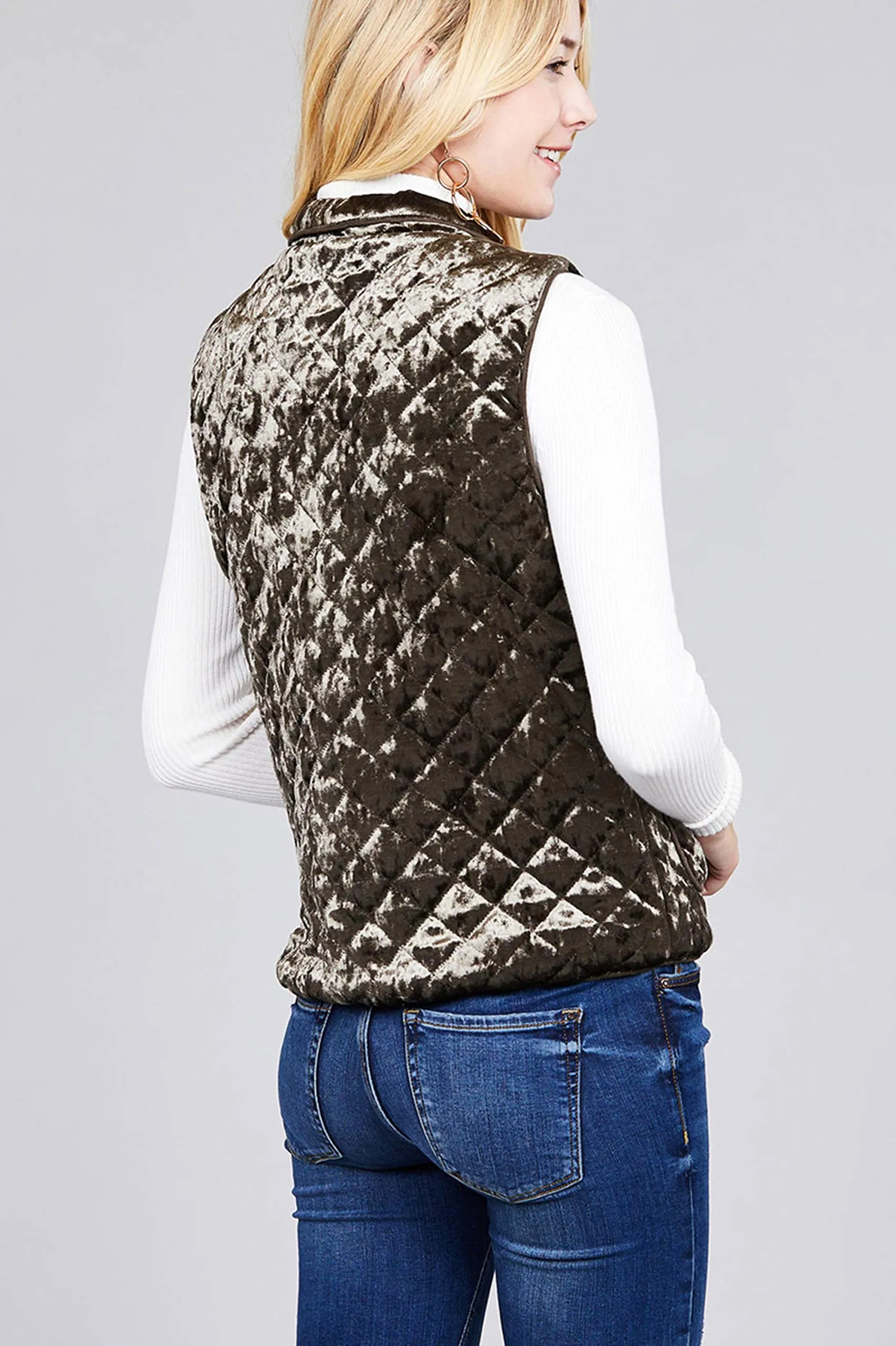 Khanomak Women's Quilted Padding Piping Detail Velvet Vest