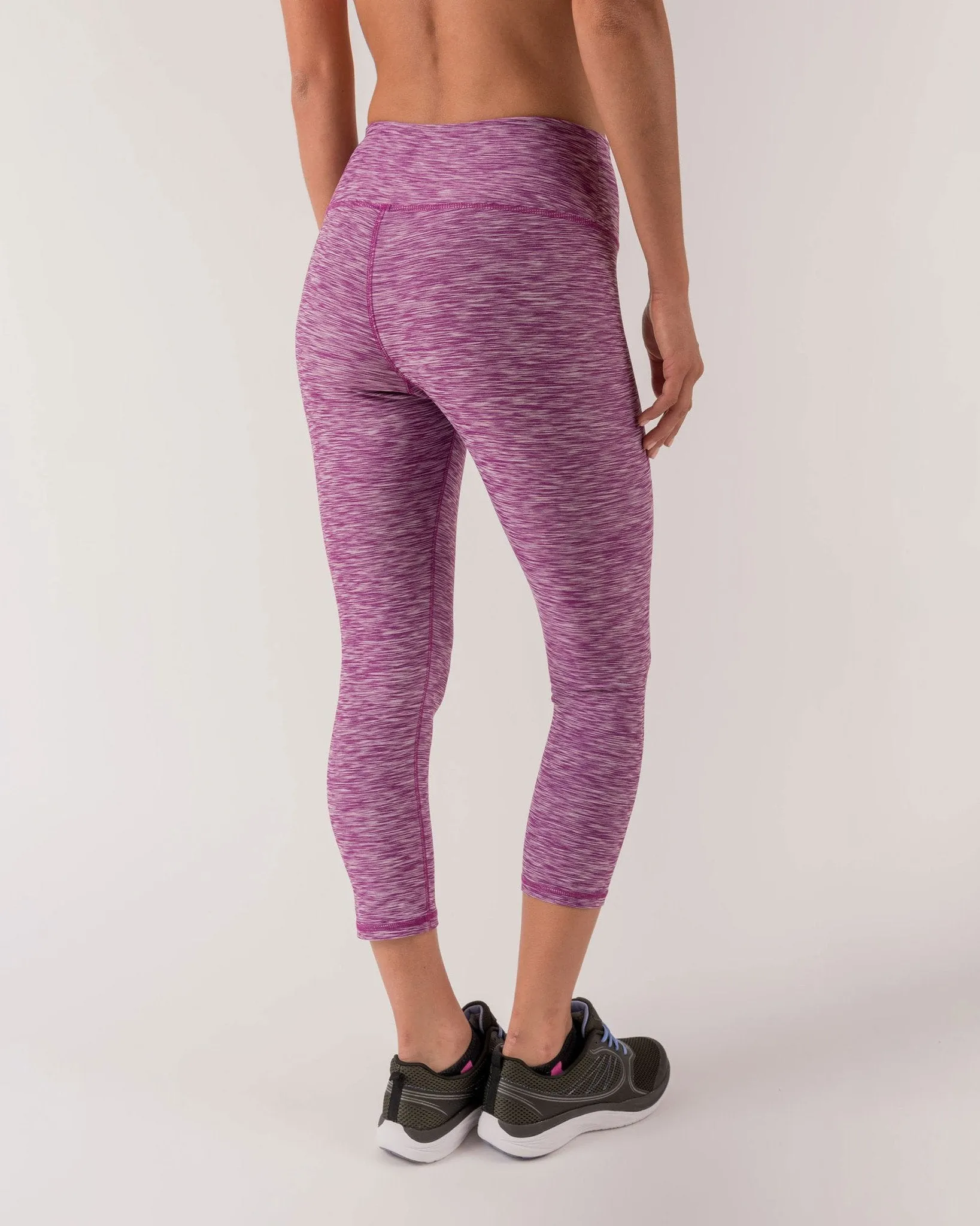 Stratus Cropped Leggings