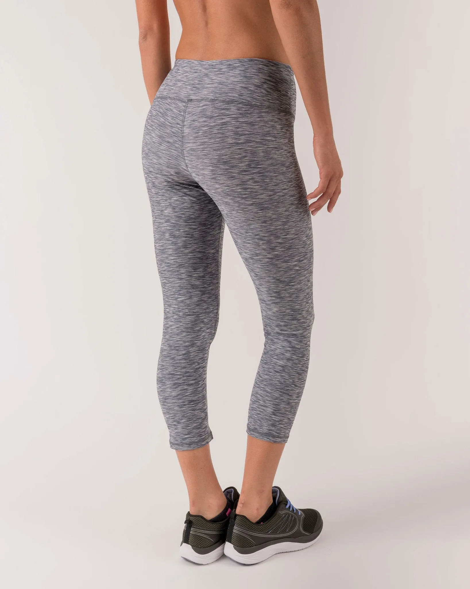 Stratus Cropped Leggings